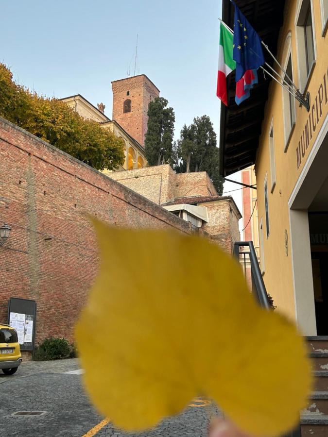 Takápradalù Vila Cisterna dʼAsti Exterior foto